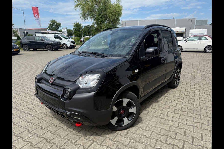 Fiat Panda 1.0 Hybrid Cross