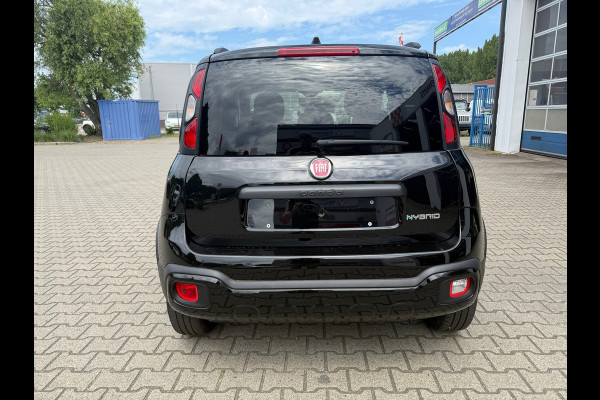 Fiat Panda 1.0 Hybrid Cross
