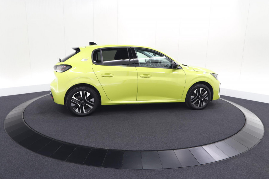 Peugeot e-208 EV Allure 50 kWh | 97,3% SOH | 11 KW Laadfunctie | Adaptieve Cruise Control |  Parkeersensoren | Apple Carplay