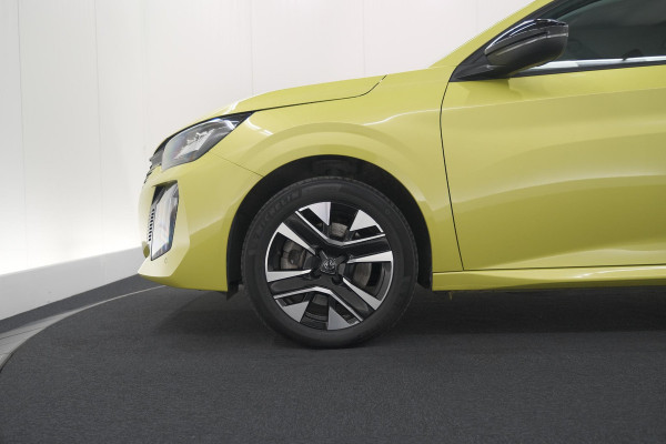 Peugeot e-208 EV Allure 50 kWh | 97,3% SOH | 11 KW Laadfunctie | Adaptieve Cruise Control |  Parkeersensoren | Apple Carplay