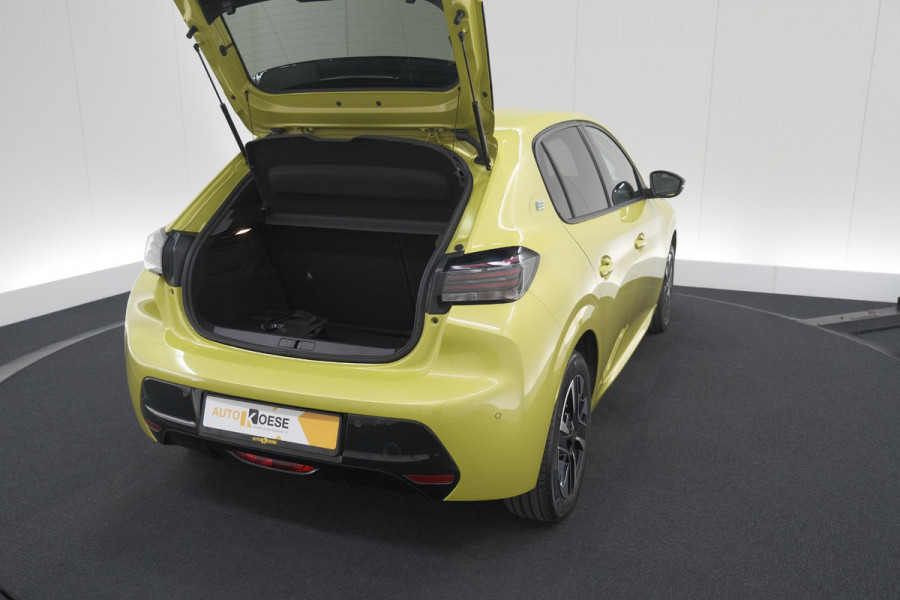 Peugeot e-208 EV Allure 50 kWh | 97,3% SOH | 11 KW Laadfunctie | Adaptieve Cruise Control |  Parkeersensoren | Apple Carplay