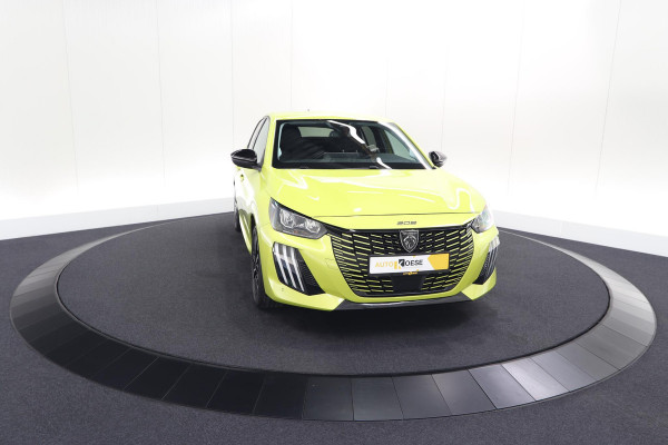 Peugeot e-208 EV Allure 50 kWh | 97,3% SOH | 11 KW Laadfunctie | Adaptieve Cruise Control |  Parkeersensoren | Apple Carplay