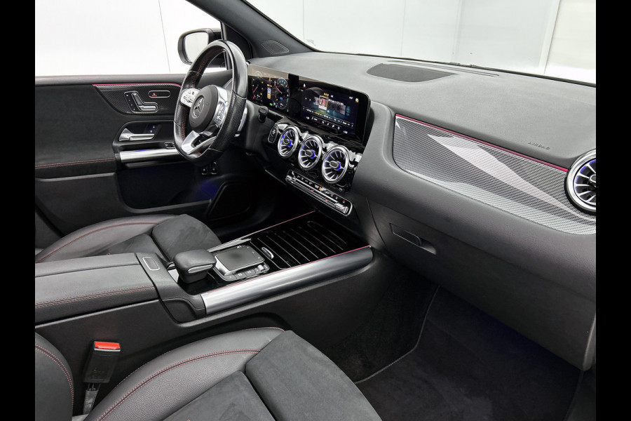 Mercedes-Benz B-Klasse 250 e AMG Plug-In Hybride AMG Line | Panoramadak | Multispaaks velgen | Memory Pakket | Trekhaak Inclusief 24 maanden MB Certified garantie voor Europa.