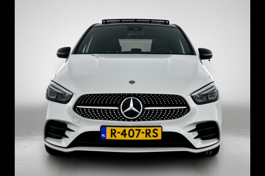 Mercedes-Benz B-Klasse 250 e AMG Plug-In Hybride AMG Line | Panoramadak | Multispaaks velgen | Memory Pakket | Trekhaak Inclusief 24 maanden MB Certified garantie voor Europa.