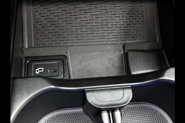 Mercedes-Benz B-Klasse 250 e AMG Plug-In Hybride AMG Line | Panoramadak | Multispaaks velgen | Memory Pakket | Trekhaak Inclusief 24 maanden MB Certified garantie voor Europa.