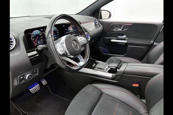 Mercedes-Benz B-Klasse 250 e AMG Plug-In Hybride AMG Line | Panoramadak | Multispaaks velgen | Memory Pakket | Trekhaak Inclusief 24 maanden MB Certified garantie voor Europa.