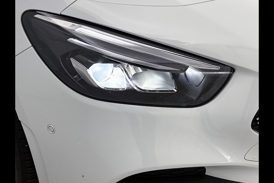 Mercedes-Benz B-Klasse 250 e AMG Plug-In Hybride AMG Line | Panoramadak | Multispaaks velgen | Memory Pakket | Trekhaak Inclusief 24 maanden MB Certified garantie voor Europa.