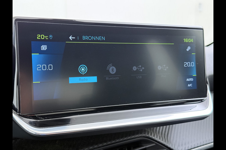 Peugeot e-208 EV Allure Pack 50kWh SOH 89% Stoelverwarming 3D-Navi 360°Camera Apple Carplay Android Auto Keyless Lmv Privacy Glas Led Bluetooth Isofix DAB+ Rijstrooksensor