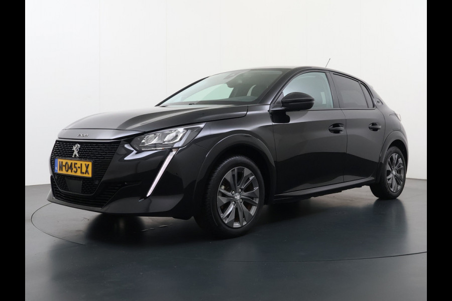 Peugeot e-208 EV Allure Pack 50kWh SOH 89% Stoelverwarming 3D-Navi 360°Camera Apple Carplay Android Auto Keyless Lmv Privacy Glas Led Bluetooth Isofix DAB+ Rijstrooksensor