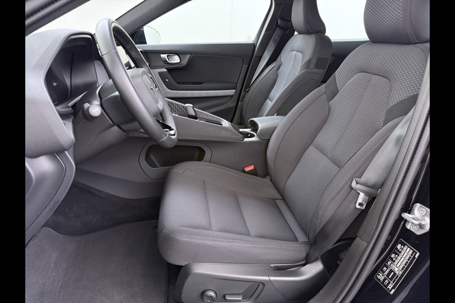 Polestar 2 Long Range Single Motor 78kWh SOH 91,8% Navi Elek.Stoelen+Verwarmd+Memory Elek.Achterklep Camera Apple Carplay Android Auto Pdc Keyless Lmv Led Isofix Cruise Control DAB Rijstrooksensor WiFi Uitwijk assistent 1e Eigenaar Origineel Nederlandse Auto