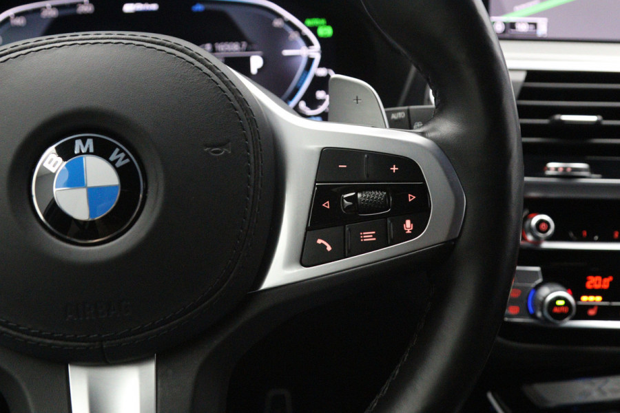 BMW X3 xDrive30e 293 PK High Executive M-Sport PHEV, Leder-Alcantara, Trekhaak, Adap. Cruise Control