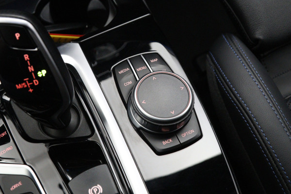 BMW X3 xDrive30e 293 PK High Executive M-Sport PHEV, Leder-Alcantara, Trekhaak, Adap. Cruise Control