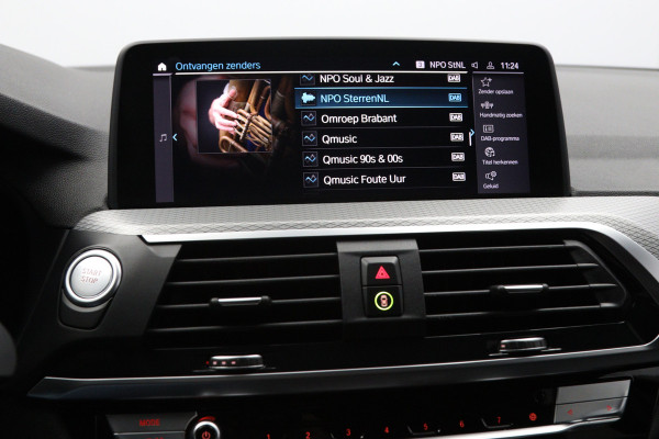 BMW X3 xDrive30e 293 PK High Executive M-Sport PHEV, Leder-Alcantara, Trekhaak, Adap. Cruise Control