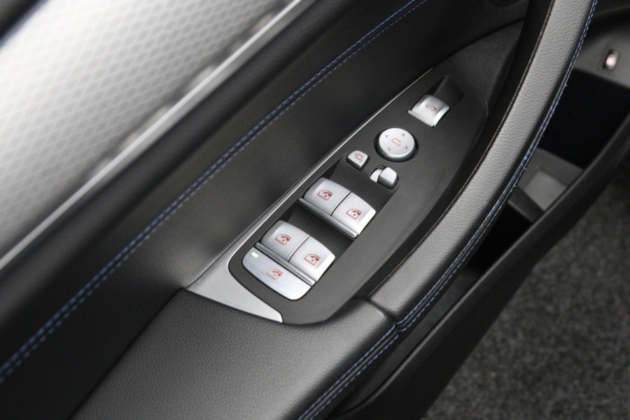 BMW X3 xDrive30e 293 PK High Executive M-Sport PHEV, Leder-Alcantara, Trekhaak, Adap. Cruise Control