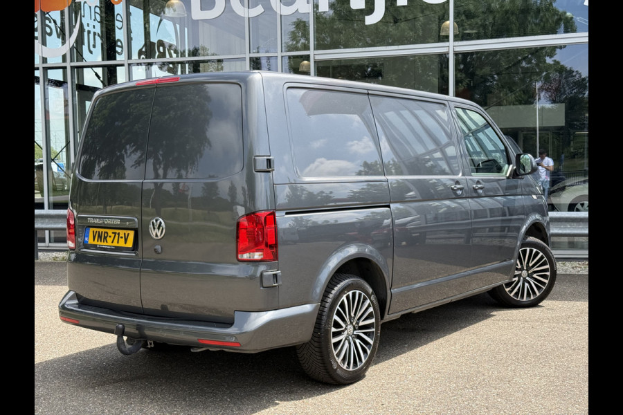 Volkswagen Transporter 2.0 TDI L1H1 28 | Led | Trekhaak | Navi | Carplay | Camera