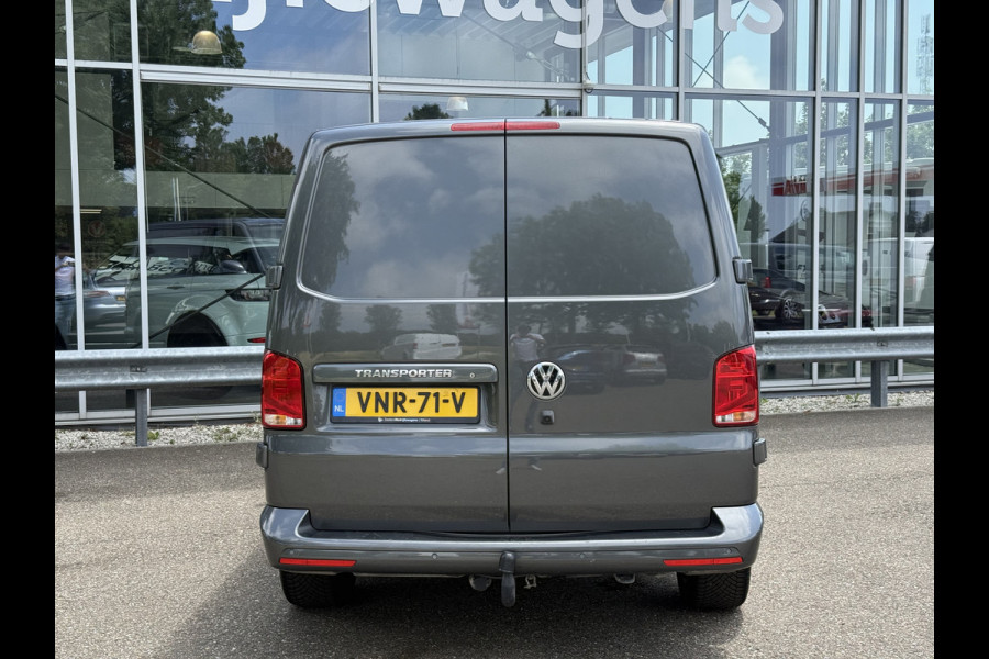 Volkswagen Transporter 2.0 TDI L1H1 28 | Led | Trekhaak | Navi | Carplay | Camera