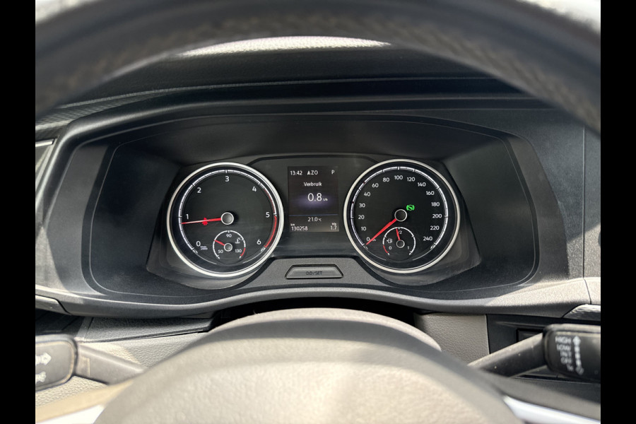 Volkswagen Transporter 2.0 TDI L1H1 28 | Led | Trekhaak | Navi | Carplay | Camera