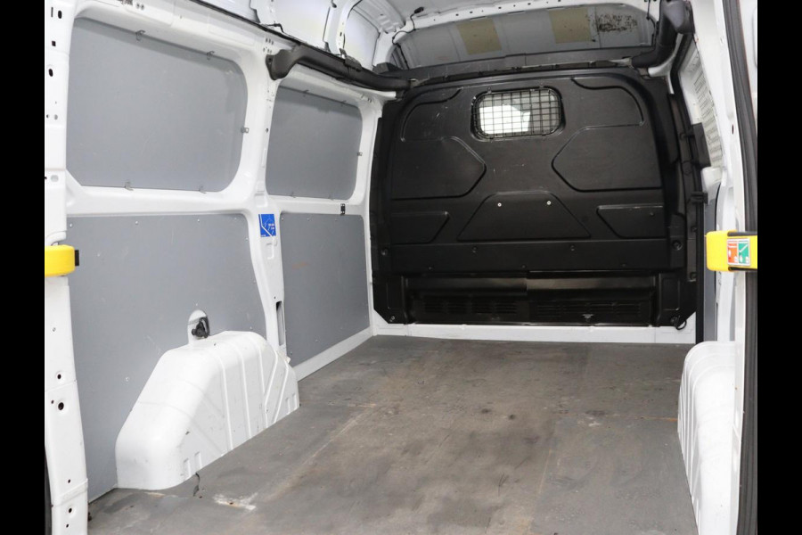 Ford Transit Custom 340 2.0 TDCI L1H2 Trend | 3 zitplaatsen | Stoelverwarming | Voorruitverwarming | Camera | PDC voor/ achter | Full LED |