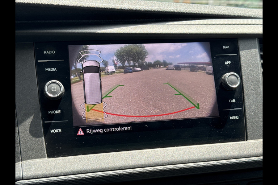 Volkswagen Transporter 2.0 TDI L1H1 28 | Led | Trekhaak | Navi | Carplay | Camera