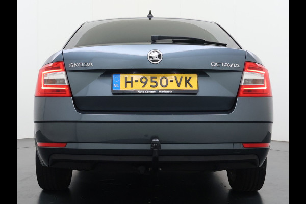 Škoda Octavia 1.0TSI 116PK Stoelverwarming Trekhaak Apple Carplay Android Auto Navi Ecc Cruise Control Pdc Lmv 17" Led WLAN Bluetooth Isofix Dealeronderhouden 1.300KG Trekgewicht 1e Eigenaar Origineel Nederlandse Auto
