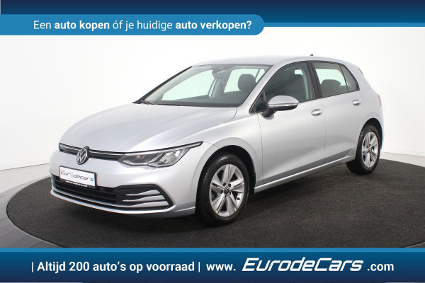 Volkswagen Golf 1.0 eTSI Life Business *1ste Eigenaar*Navigatie*Ambiente*Camera*