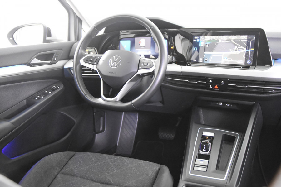 Volkswagen Golf 1.0 eTSI Life Business *1ste Eigenaar*Navigatie*Ambiente*Camera*