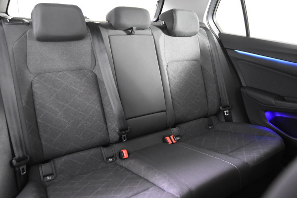 Volkswagen Golf 1.0 eTSI Life Business *1ste Eigenaar*Navigatie*Ambiente*Camera*