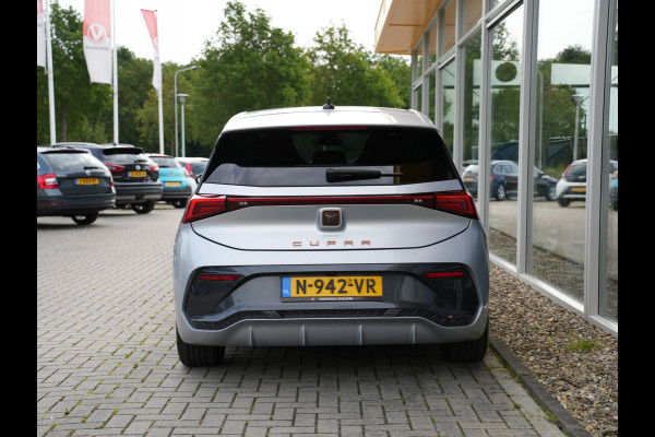 CUPRA Born Adrenaline One 62 kWh SOH91% | Stoel&Stuurverwarming | Apple Carplay | Draadloze telefoonoplader |