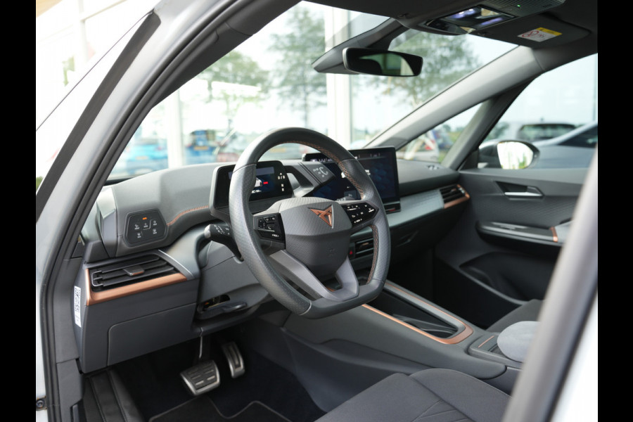 CUPRA Born Adrenaline One 62 kWh SOH91% | Stoel&Stuurverwarming | Apple Carplay | Draadloze telefoonoplader |