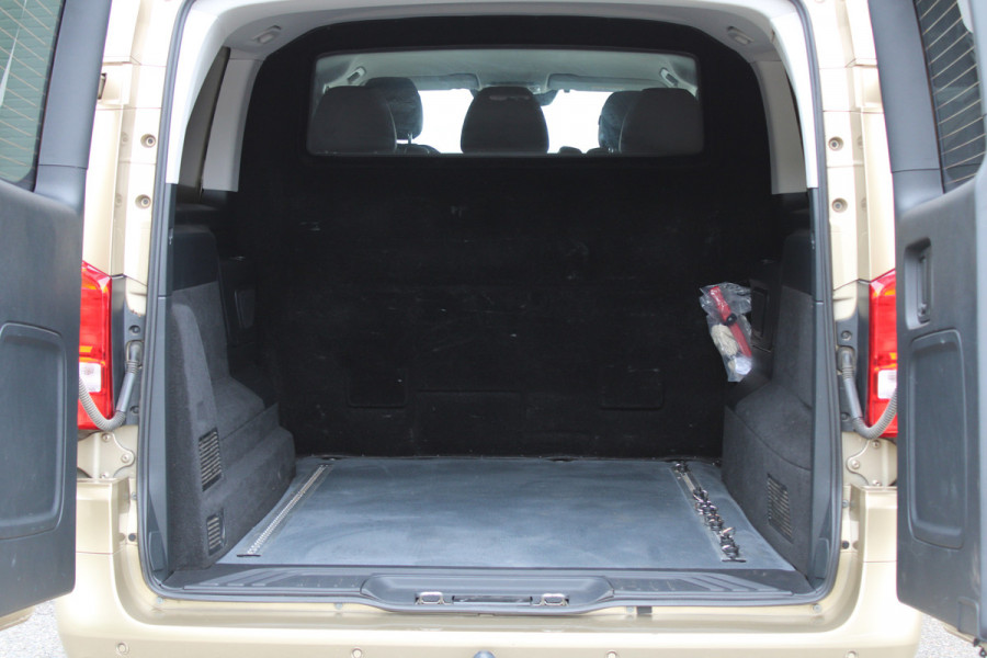 Mercedes-Benz Vito 116 CDI / Aut / XXL / DC / 2x Schuifdeur / Achterdeuren / Led / Camera / Vol Opties / NIEUWSTAAT