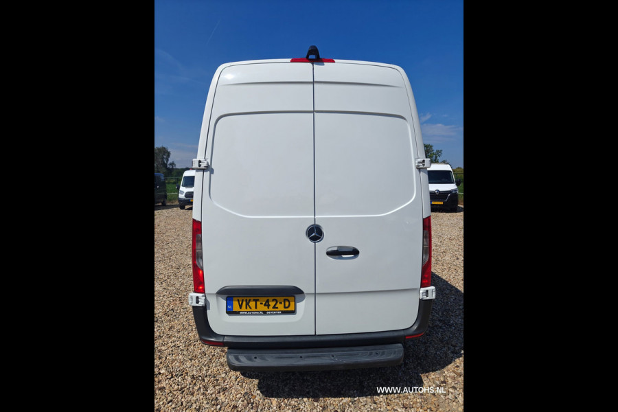 Mercedes-Benz Sprinter 314 2.2 CDI L2H2 , EURO 6 , 142PK , Apk juni 2027 , camera , Nette bus.