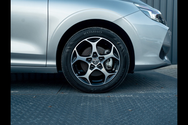 MG MG3 Hybrid+ 1.5 Hybrid+ Luxury | 360 Camera | Led Koplampen | Stuur & Stoel verw. | Prijs Rijklaar!!