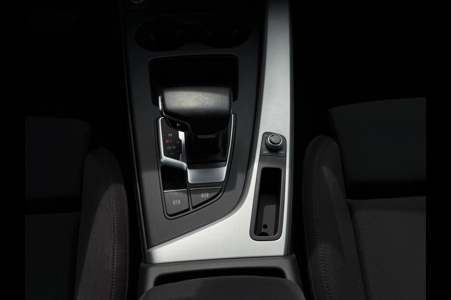 Audi A5 Sportback 40 TFSI Launch edition Sport | PDC | Camera | ACC | Carplay |