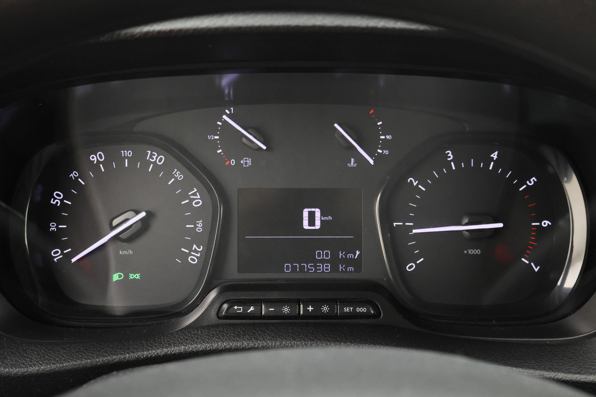 Peugeot Expert 1.5 BlueHDI 100 L2H1 Standard Premium 3-zits, Apple Carplay, Trekhaak, Cruise, PDC