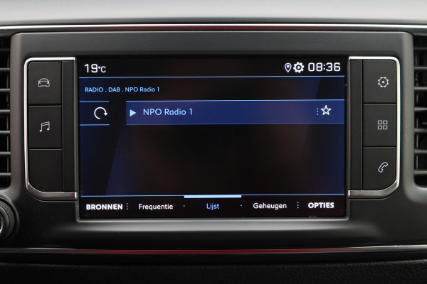 Peugeot Expert 1.5 BlueHDI 100 L2H1 Standard Premium 3-zits, Apple Carplay, Trekhaak, Cruise, PDC