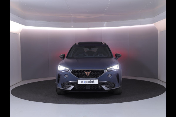 CUPRA Formentor 1.4 e-Hybrid VZ Copper Edition 245 pk | Schaalstoelen | SOH 93%| Panoramadak | Parkeersensoren (Park assist) | Achteruitrijcamera | Lederen bekleding | Stoelverwarming |