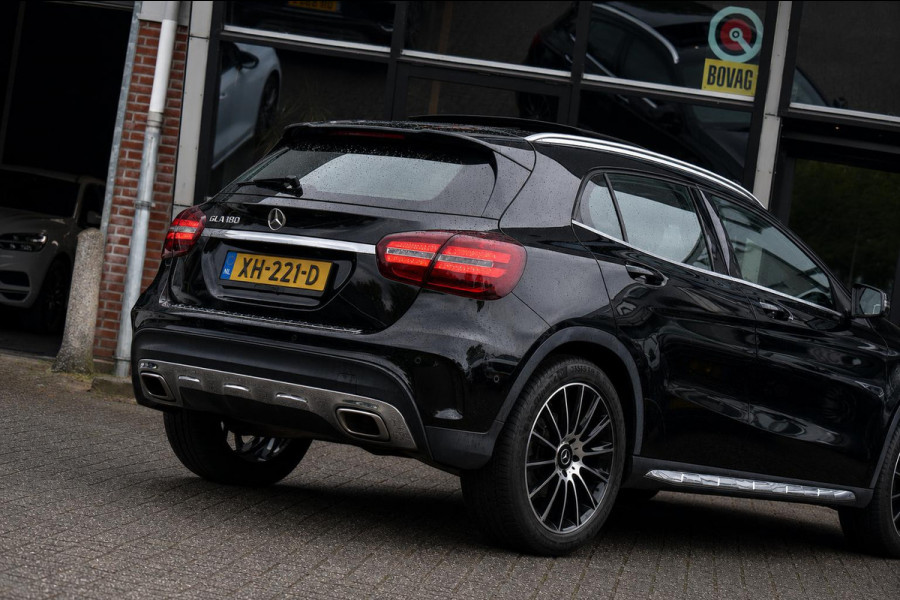 Mercedes-Benz GLA 180 Business Solution AMG Pano Keyless Camera