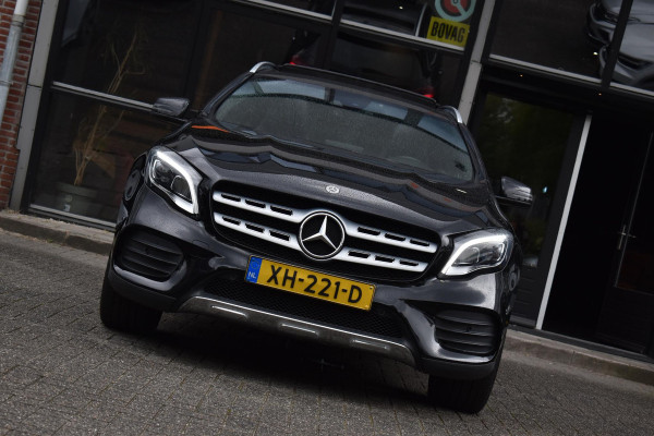 Mercedes-Benz GLA 180 Business Solution AMG Pano Keyless Camera