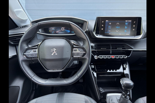 Peugeot 208 1.2 PureTech Allure Carplay,Camera,6 Bak,Stoelverw-Koeling,D-riem vv in 2025,Pdc,Clima,Cruise,Lm velgen,N.A.P,Rijstrooksensor,Nieuwe Apk bij Aflevering