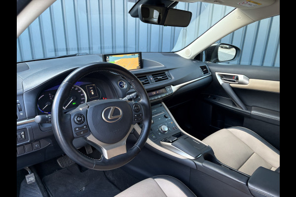 Lexus CT 200h Business Line Pro | Camera | Stoelverwarming | Leder | Bi-Tone | Keyless | Prijs Rijklaar!!
