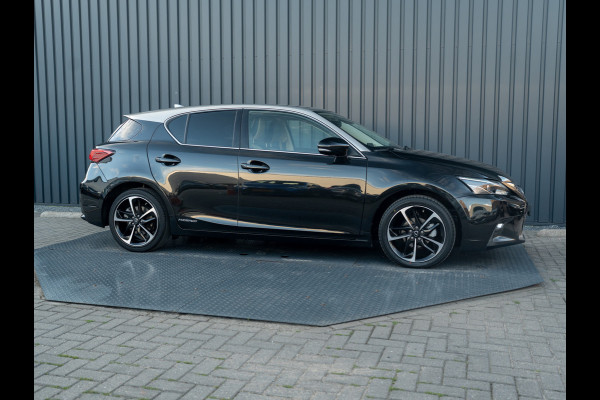 Lexus CT 200h Business Line Pro | Camera | Stoelverwarming | Leder | Bi-Tone | Keyless | Prijs Rijklaar!!