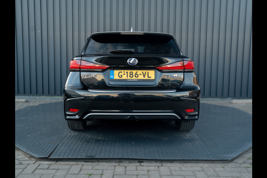 Lexus CT 200h Business Line Pro | Camera | Stoelverwarming | Leder | Bi-Tone | Keyless | Prijs Rijklaar!!
