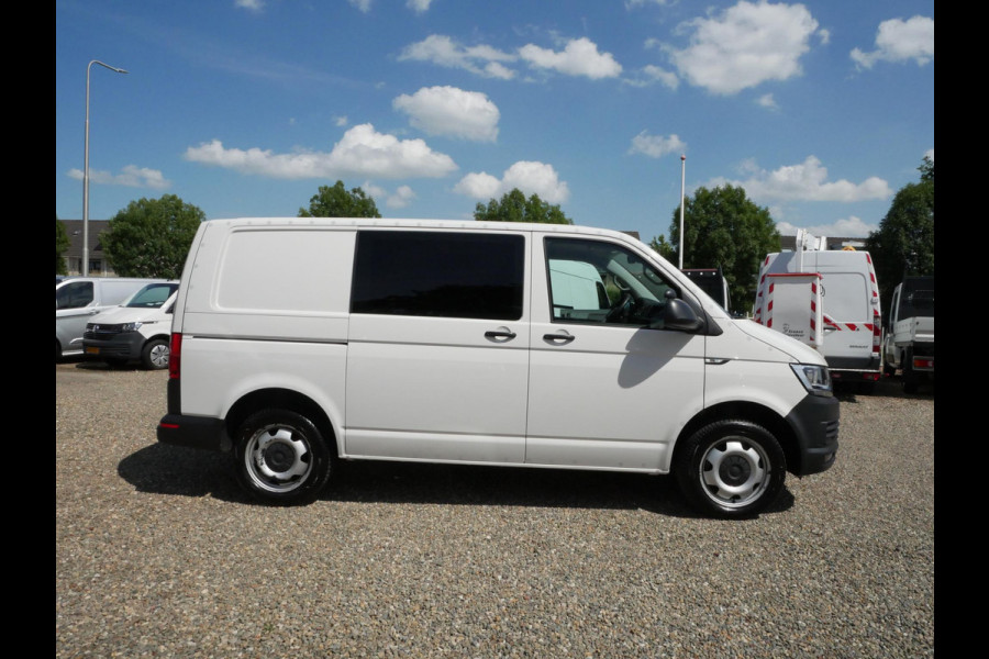 Volkswagen Transporter 2.0 TSI 204PK, L1, 4Motion, Benzine, DSG, 2 x Schuifdeur