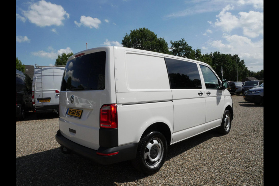Volkswagen Transporter 2.0 TSI 204PK, L1, 4Motion, Benzine, DSG, 2 x Schuifdeur