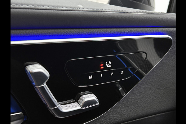 Mercedes-Benz GLC 400 e 4MATIC AMG Plug-In Hybride aprt-26 Panorama dak | 5 spaaks lichtmetalen velgen | Trekhaak | Treeplanken | Parking support | Inclusief 24 maanden MB Certified garantie voor Europa.