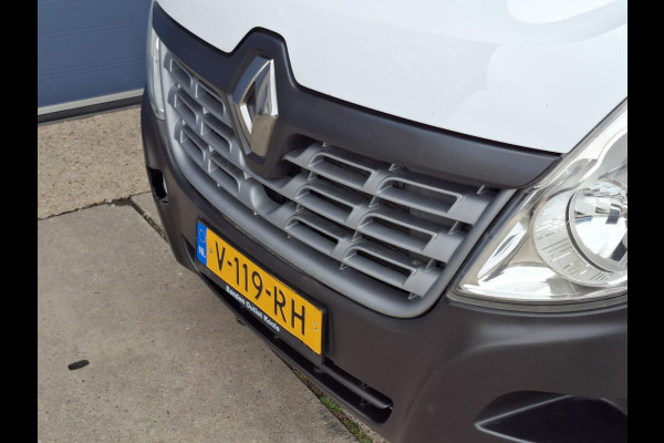 Renault Master T35 2.3 dCi L2H2 AIRCO / CRUISE CONTROLE / IMPERIAL / TREKHAAK / EURO 6