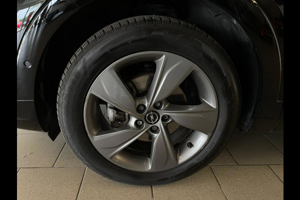Opel Grandland 1.2 Turbo Edition AUTOMAAT AIRCO NAVI CRUISE BLUETOOTH STOELVERW STUURVERW VELGEN NIEUWSTAAT