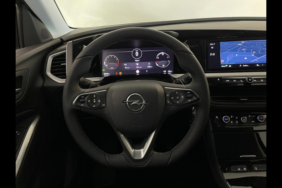 Opel Grandland 1.2 Turbo Edition AUTOMAAT AIRCO NAVI CRUISE BLUETOOTH STOELVERW STUURVERW VELGEN NIEUWSTAAT