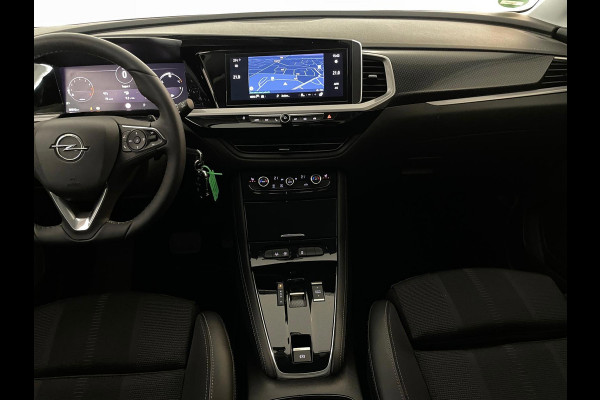 Opel Grandland 1.2 Turbo Edition AUTOMAAT AIRCO NAVI CRUISE BLUETOOTH STOELVERW STUURVERW VELGEN NIEUWSTAAT