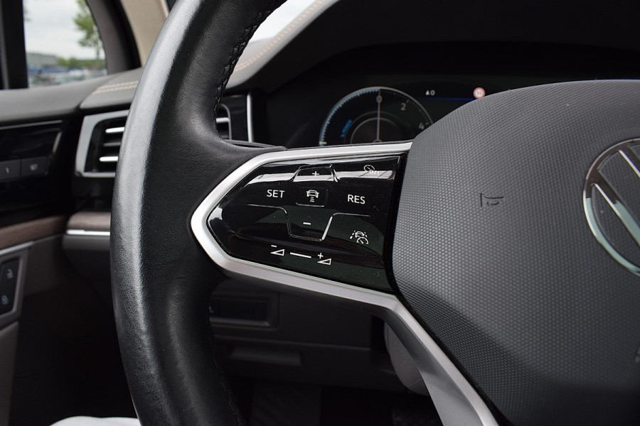 Volkswagen Touareg 3.0 TSi eHybrid 4MOTION | Trekhaak | Luchtvering | Pano | Leer | Memory | SOH 97,6%